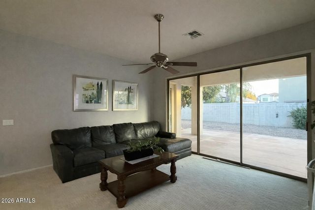 10709 E KNOWLES Avenue, Mesa, AZ 85209