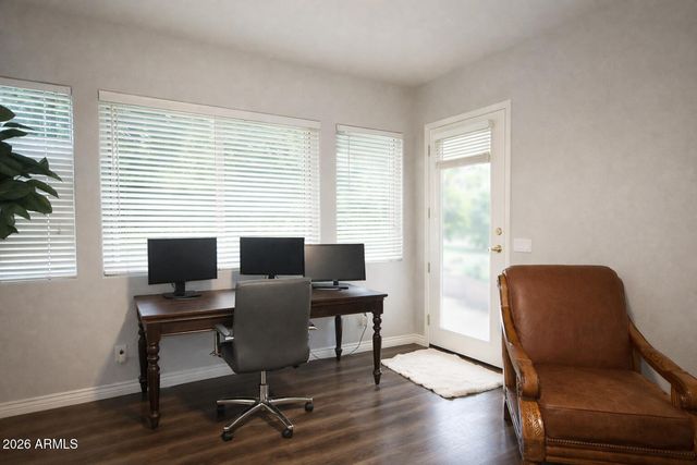 10709 E KNOWLES Avenue, Mesa, AZ 85209