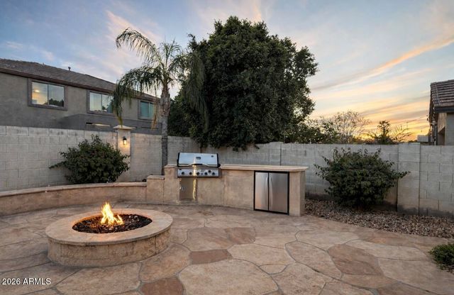 10709 E KNOWLES Avenue, Mesa, AZ 85209