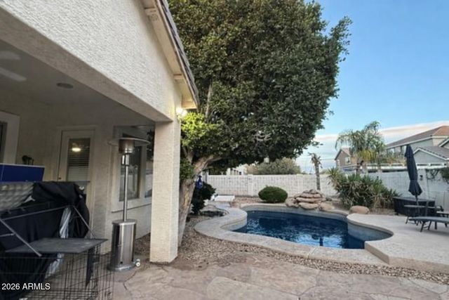 10709 E KNOWLES Avenue, Mesa, AZ 85209