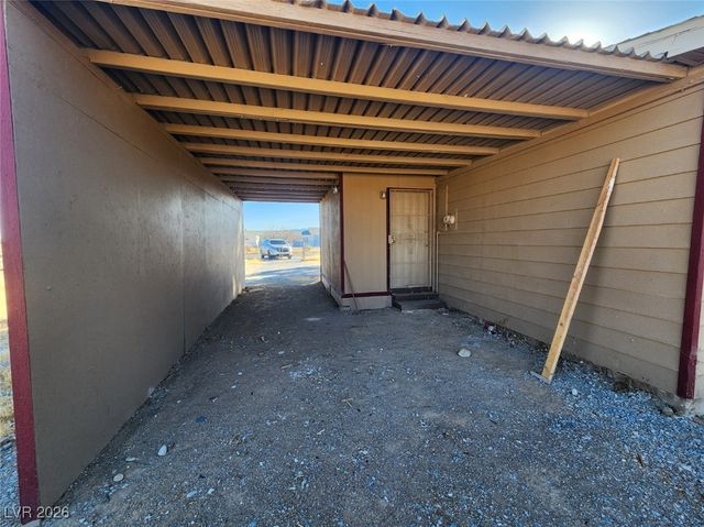 2640 Tough Girl Road, Pahrump, NV 89060