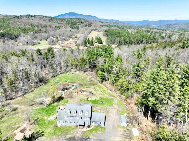320 Old Bow Road, Weathersfield, VT 05156