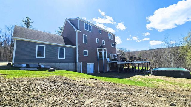 320 Old Bow Road, Weathersfield, VT 05156