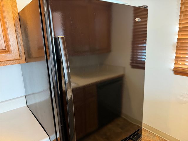 393 9th Ave, Marion, IA 52302