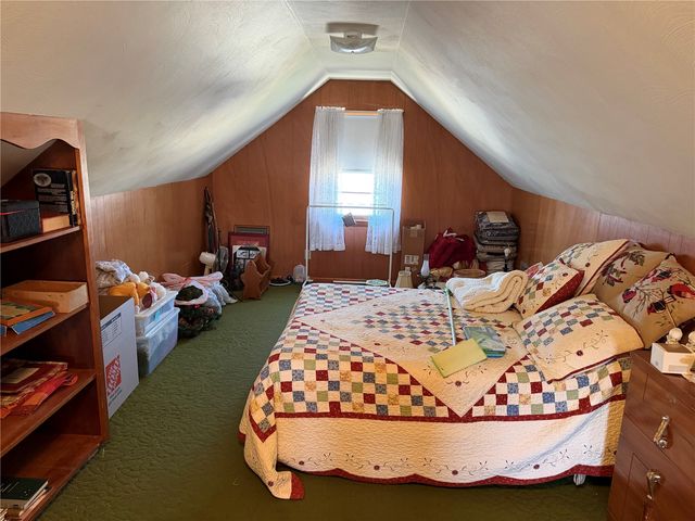 393 9th Ave, Marion, IA 52302