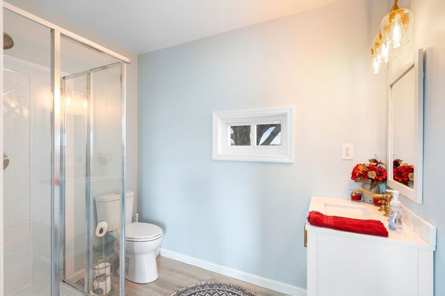 1600 Oakdale Rd, Westmoreland, TN 37186