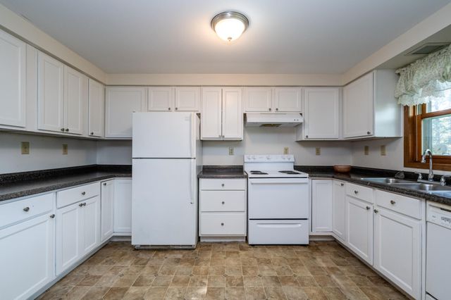 3715 Glen Haven Road, St Joseph, MI 49085