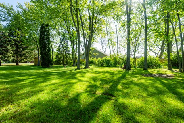 3715 Glen Haven Road, St Joseph, MI 49085