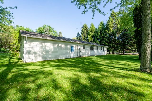 3715 Glen Haven Road, St Joseph, MI 49085