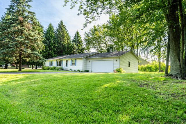 3715 Glen Haven Road, St Joseph, MI 49085
