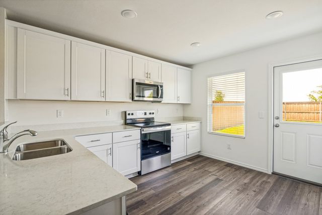 2303 Bay Laurel Lane, Forney, TX 75126