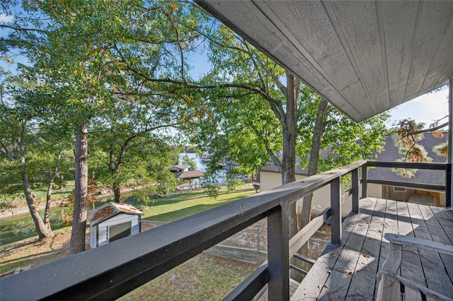 617 Gov Wood Drive, Point Blank, TX 77364