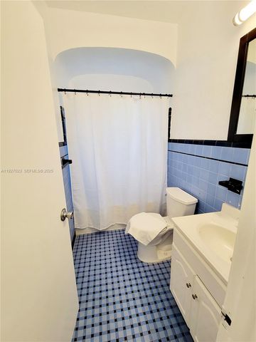 1872 SW 9th Street, Miami, FL 33135