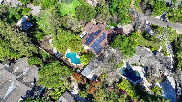 5216 Marione Dr, Carmichael, CA 95608