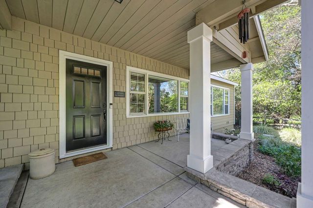 5216 Marione Dr, Carmichael, CA 95608