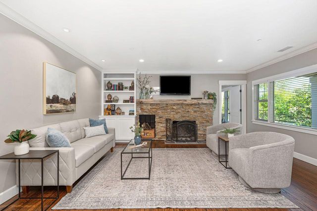 5216 Marione Dr, Carmichael, CA 95608