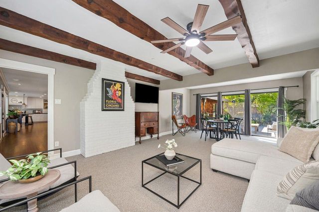 5216 Marione Dr, Carmichael, CA 95608