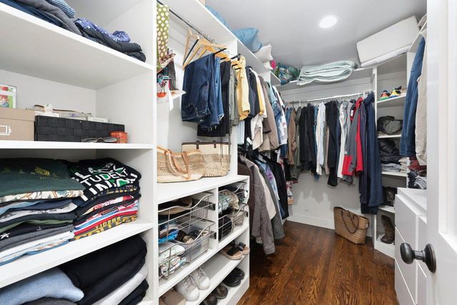 5216 Marione Dr, Carmichael, CA 95608