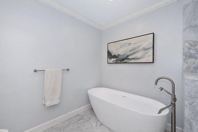 5216 Marione Dr, Carmichael, CA 95608