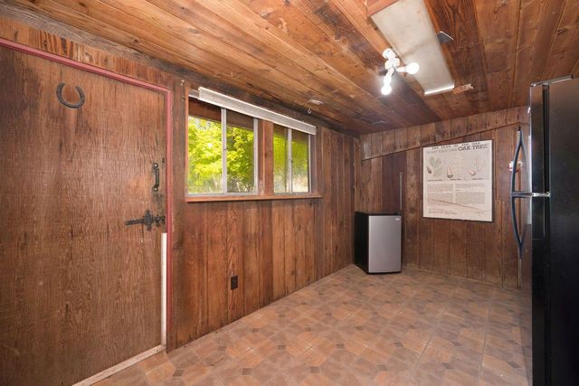 5216 Marione Dr, Carmichael, CA 95608