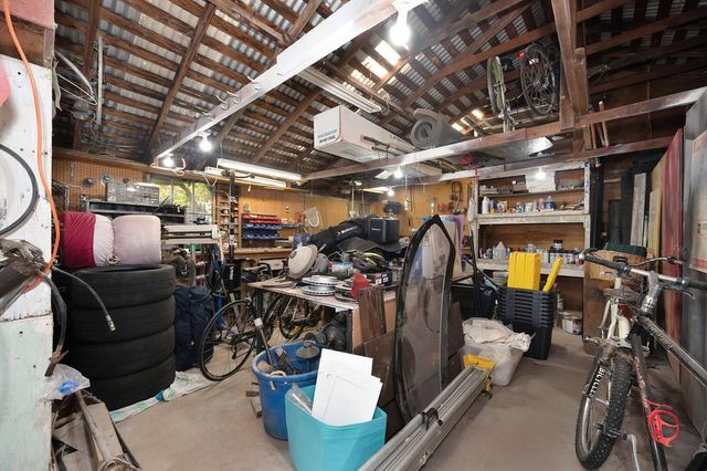 5216 Marione Dr, Carmichael, CA 95608