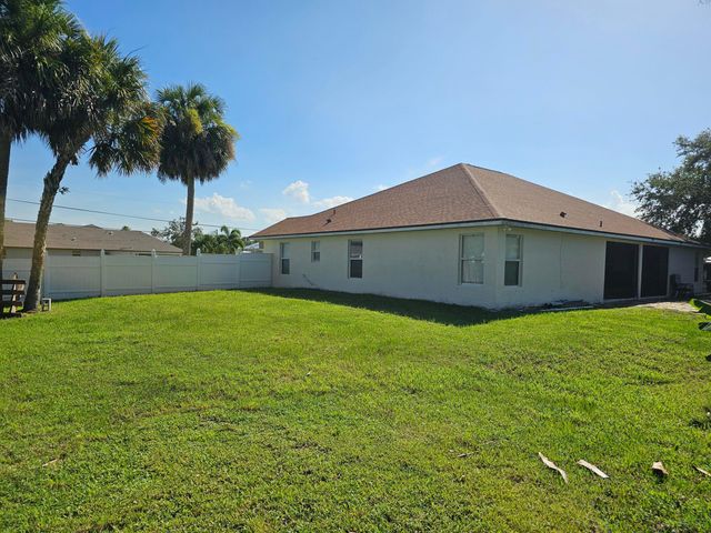 1637 SW La Gorce Avenue, Port St. Lucie, Port St Lucie, FL 34953