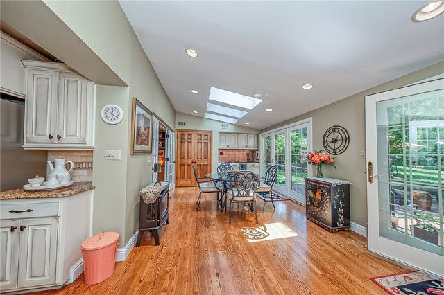 310 Wildberry Rd, Fox Chapel, PA 15238