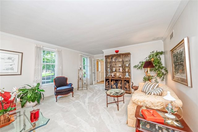 310 Wildberry Rd, Fox Chapel, PA 15238
