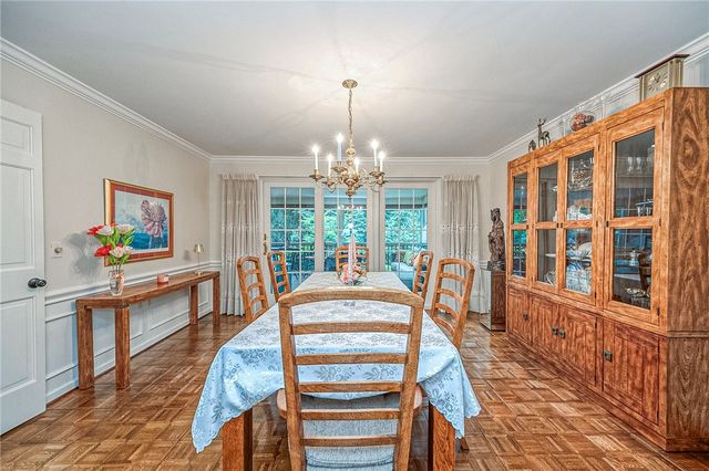 310 Wildberry Rd, Fox Chapel, PA 15238