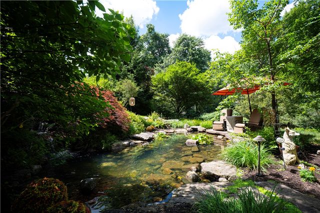 310 Wildberry Rd, Fox Chapel, PA 15238