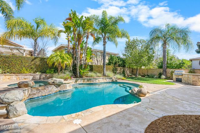 3887 Foxdale Court, Newbury Park, CA 91320