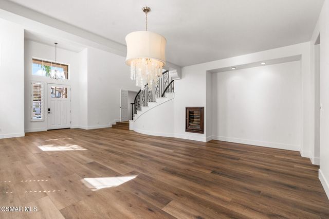 3887 Foxdale Court, Newbury Park, CA 91320