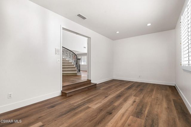 3887 Foxdale Court, Newbury Park, CA 91320