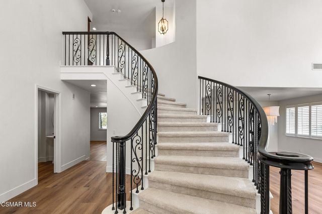 3887 Foxdale Court, Newbury Park, CA 91320