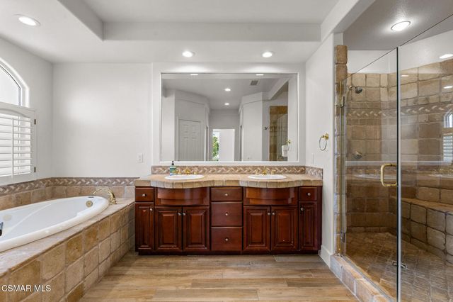 3887 Foxdale Court, Newbury Park, CA 91320