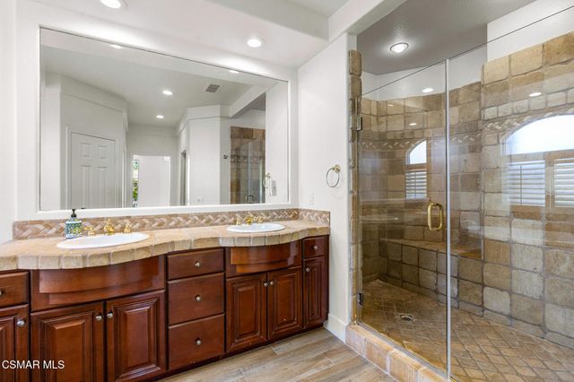 3887 Foxdale Court, Newbury Park, CA 91320