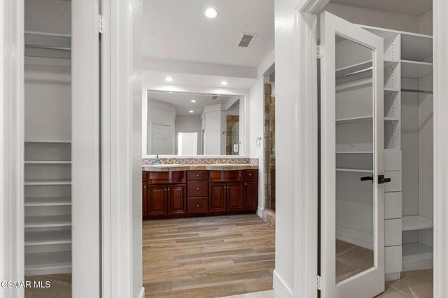 3887 Foxdale Court, Newbury Park, CA 91320