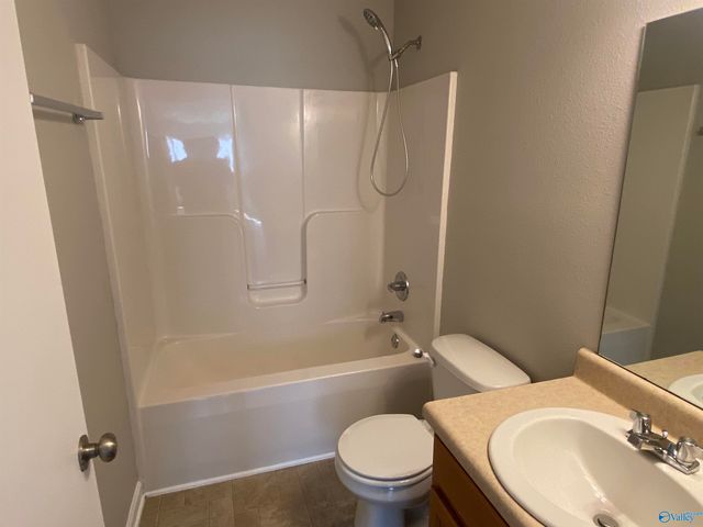 208 Whitestone Drive, Huntsville, AL 35810