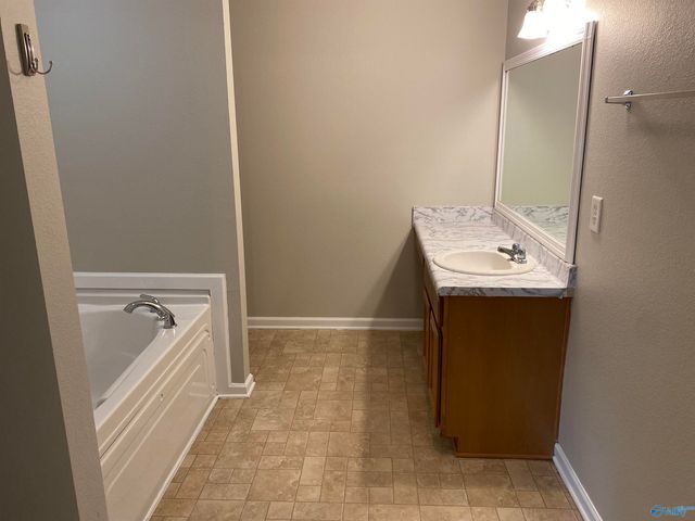 208 Whitestone Drive, Huntsville, AL 35810