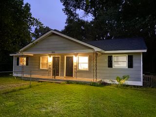 1605 Pineview Road A & B, Charleston, SC 29407