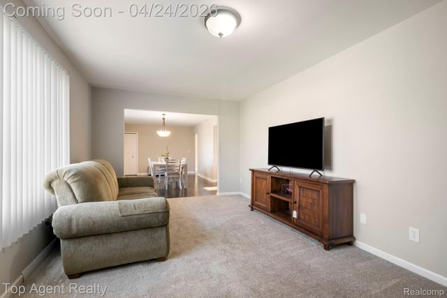 46059 Huling Street, Shelby Charter Township, MI 48317