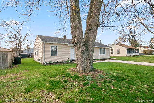 46059 Huling Street, Shelby Charter Township, MI 48317