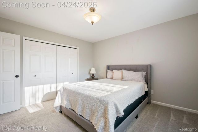 46059 Huling Street, Shelby Charter Township, MI 48317