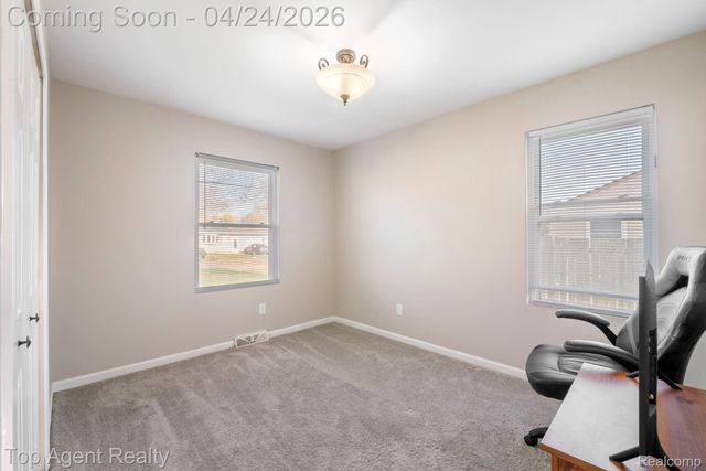 46059 Huling Street, Shelby Charter Township, MI 48317