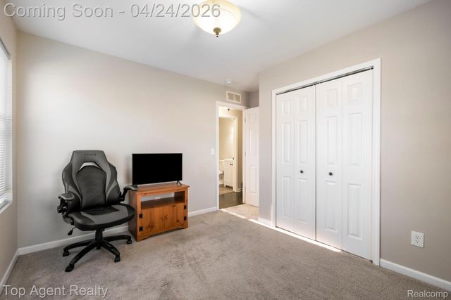 46059 Huling Street, Shelby Charter Township, MI 48317