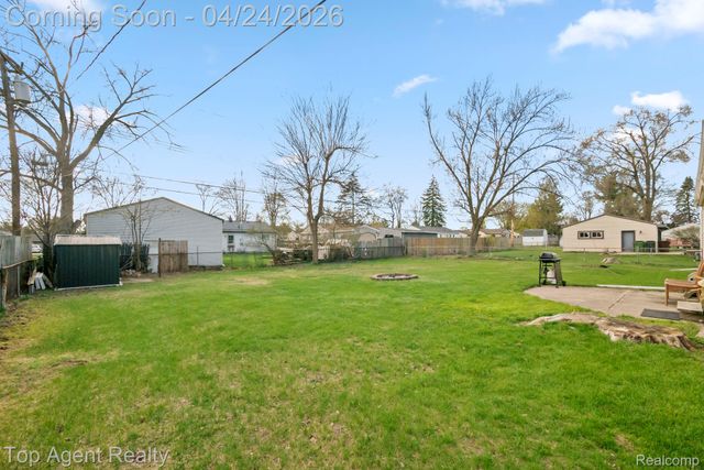 46059 Huling Street, Shelby Charter Township, MI 48317