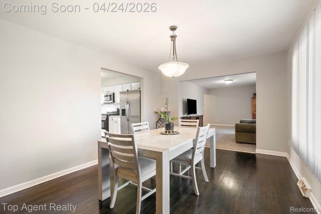 46059 Huling Street, Shelby Charter Township, MI 48317