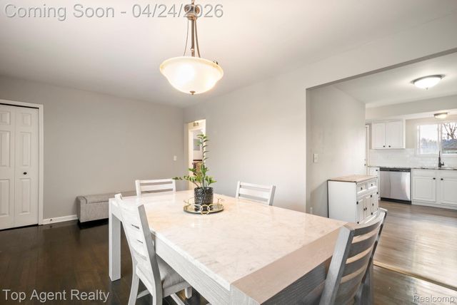 46059 Huling Street, Shelby Charter Township, MI 48317