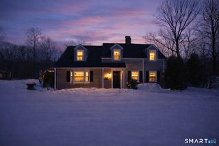 187-189 Middle River Road, Danbury, CT 06811