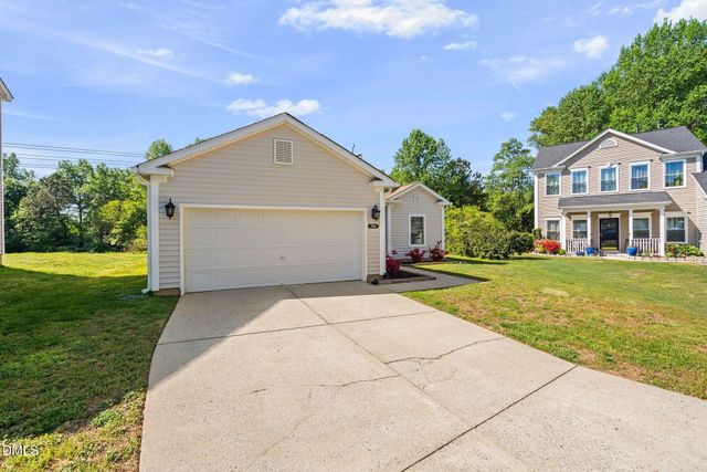 3113 Locust Grove Drive, Apex, NC 27539